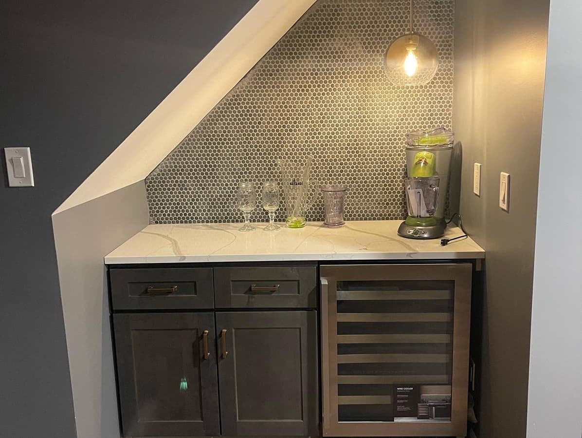 Basement Bar & Lounge