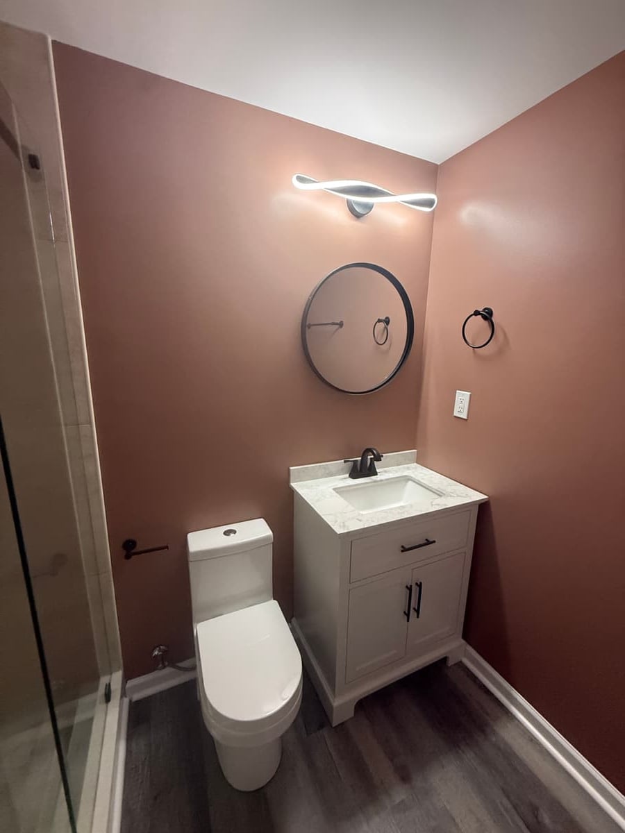 Vanity & Round Mirror Design